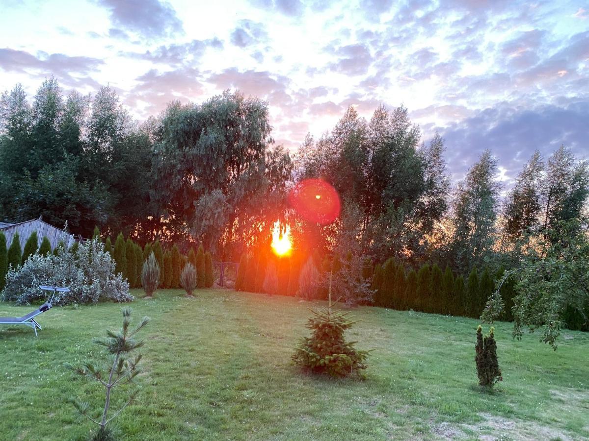 Sodyba Almadojus Dreverna Buitenkant foto